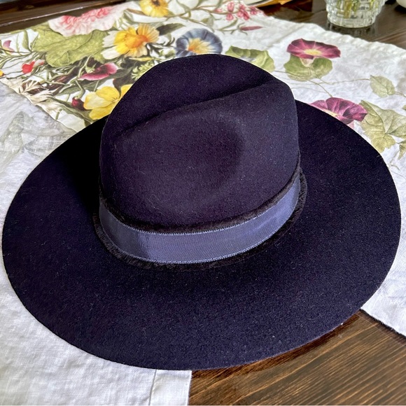 Banana Republic wide soft navy wool felt hat - NEW - Picture 4 of 9
